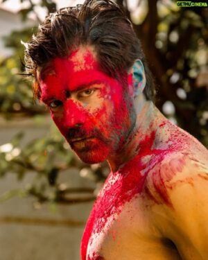 Thrigun Instagram - Happy HOLI 🎉💫 

Photography: @lensxstories 

#thrigun #holi #holifestival #coloursoflife #happyholi #holi2023