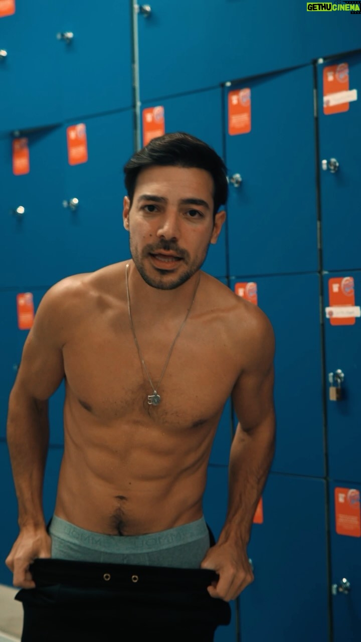 Tiago Aldeia - 3 Likes - Um treino bem feito, é o ingrediente fundamental para um estilo de vida saudável 💪 Eu treino no @timetofitness_24 porque posso treinar 365 dias por ano, no clube que quiser. Sem desculpas! 👊
Quem quer vir fazer um treino grátis comigo??
😉💪🏼
#BeFitWithUs
