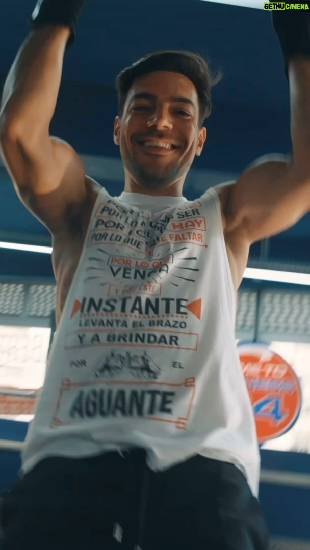 Tiago Aldeia - 422 Likes - Alguém quer vir treinar comigo?🤓
Verão e 21 ginásios onde podes treinar 365 dias em horário alargado!! 💪🏼
#befitwithus #timetofitness24