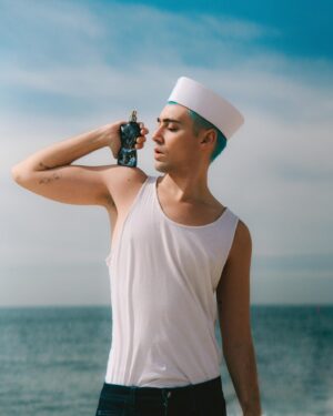 Tiago Bandeira Instagram - #WelcomeOnBoard

Completamente conquistado pelo novo perfume @jeanpaulgaultier Le Male Lover. 

#lemale #lover PUB