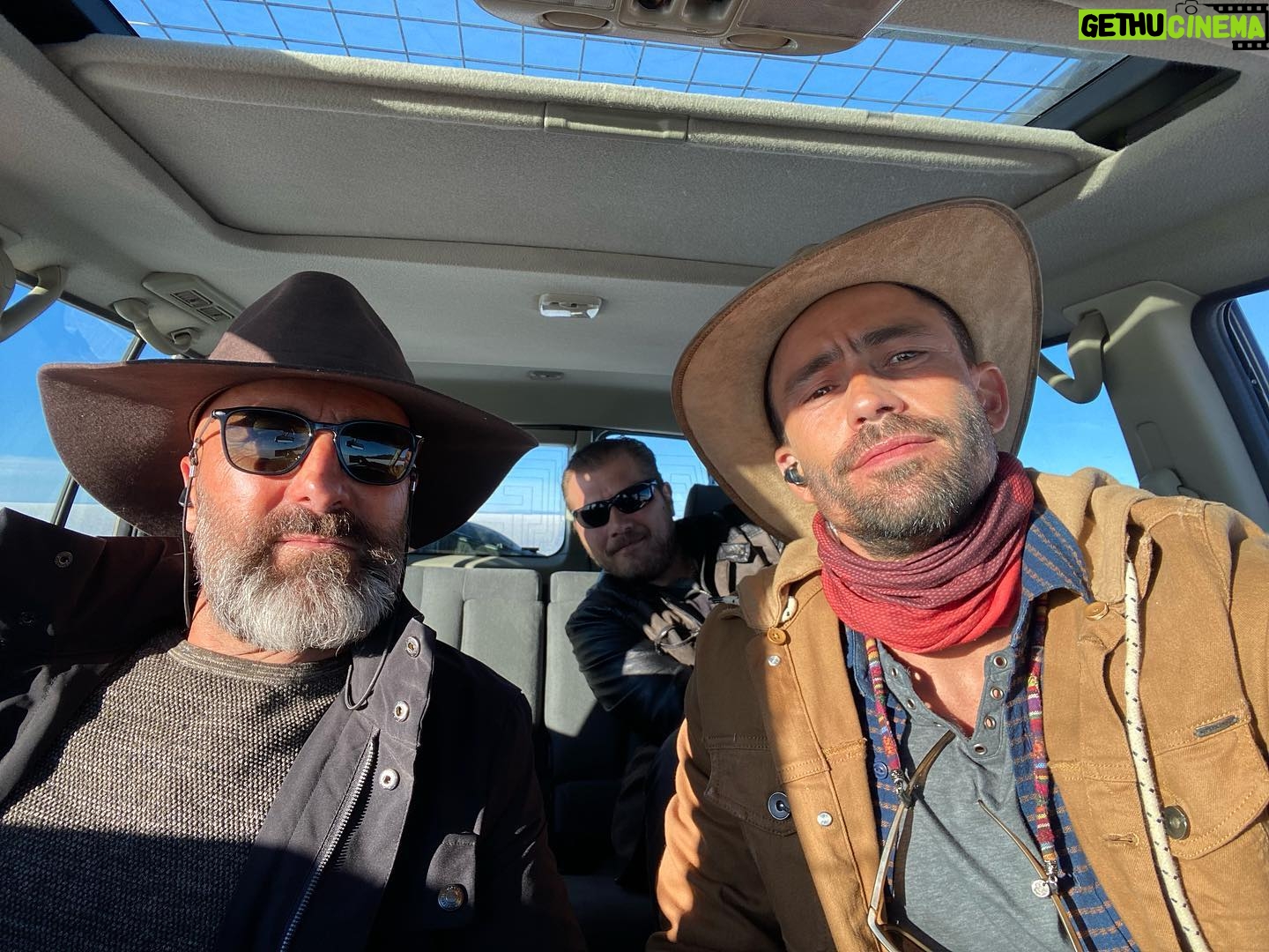 Tiago Correa - 23.7K Likes - Cowboy…
#jonathanperezlrds3
#salardeuyuni
@reinadelsurtv