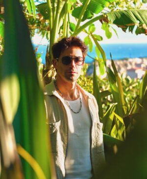 Tiago Correa Instagram - Como me gusta los días calurosos para nadar en short