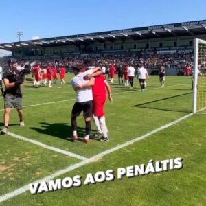 Tiago Paiva Instagram - Capitão orgulhoso da equipa. Fomos vencedores e só provamos que os streamers não saíem de casa e não têm ritmo . Para o ano há mais.