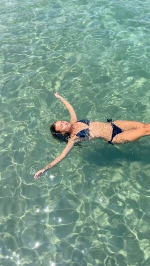 Tiana Upcheva Instagram - 🌊