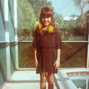 Tiffany Fallon Instagram - It’s that time of the year! #thanksgiving 🦃🍁 #tbt #throwback #familytradition #dressedfortheoccasion #loveacostume  #1980s