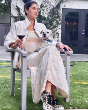 Tiffany Lonsdale Instagram - My best buddy and a glass of vino - a perfect Sunday 🤍 Thank you Aunty Dani for this piccie @daniburgio1111 🤗