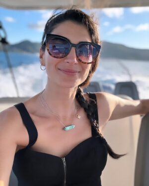 Tiffany Lonsdale Instagram - That Friday feeling 🤩 thinking back to an amazing time @neckerislandpickleballforum where every moment was filled with beauty on and off the water 🤍  #friday #travel
