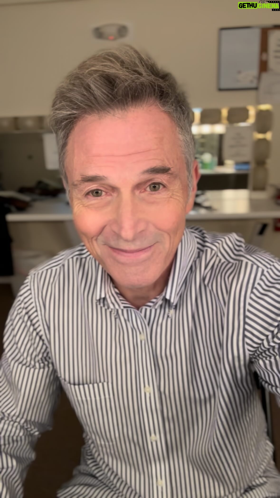Tim Daly - 2.7K Likes - HUMANS!!! Thank you to the @dorsettheatrefestival for hosting STILL — whether you made it to the show or not, I hope you make it to the theater, wherever you are, very soon! #RightToBearArts
