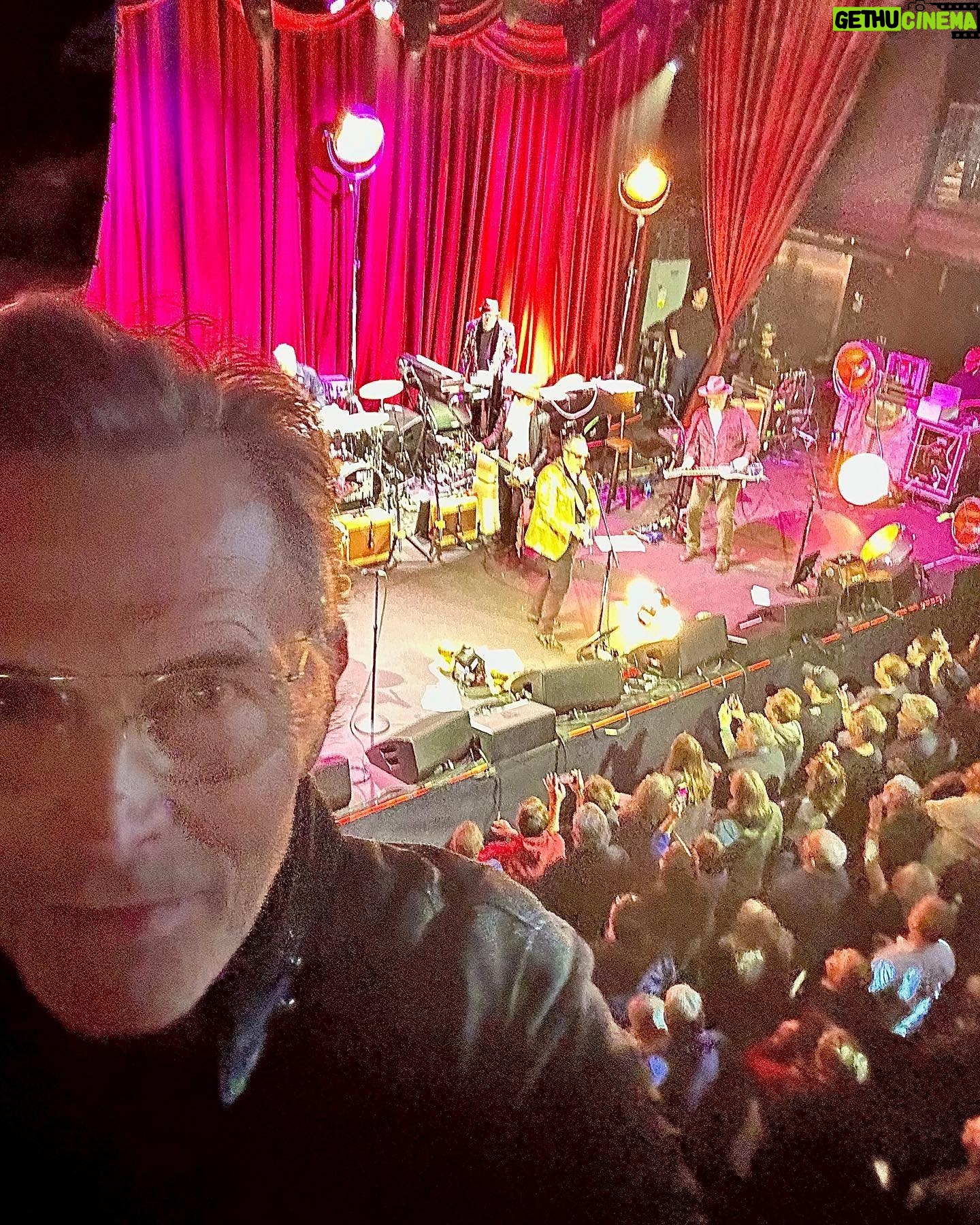 Tim Daly - 1.7K Likes - HUMANS!!! I had a great time at the @mtfusa show supporting uninsured professional musicians who need upper limb orthopedic care. Check out @elviscostello on stage!🎸🔥