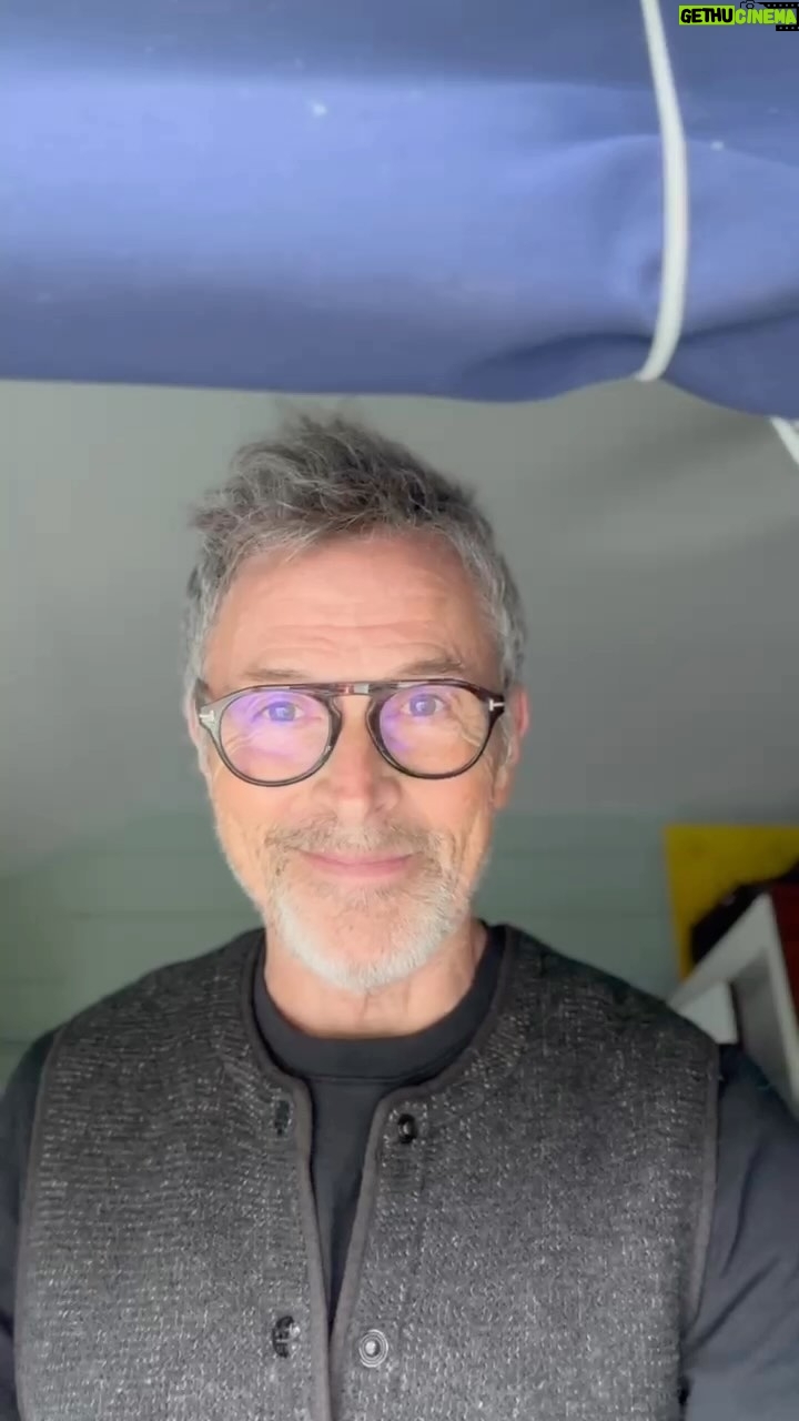 Tim Daly - 3.7K Likes - HUMANS!!! Let the play begin!!🦵