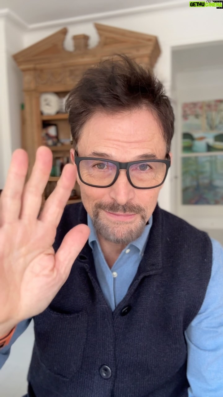 Tim Daly - 1.7K Likes - HUMANS!!! The last in our series… how to visit a friend after the show!