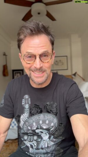 Tim Daly Instagram - HUMANS!!! Episode 1 of How to Behave in the Theater. Be on time!