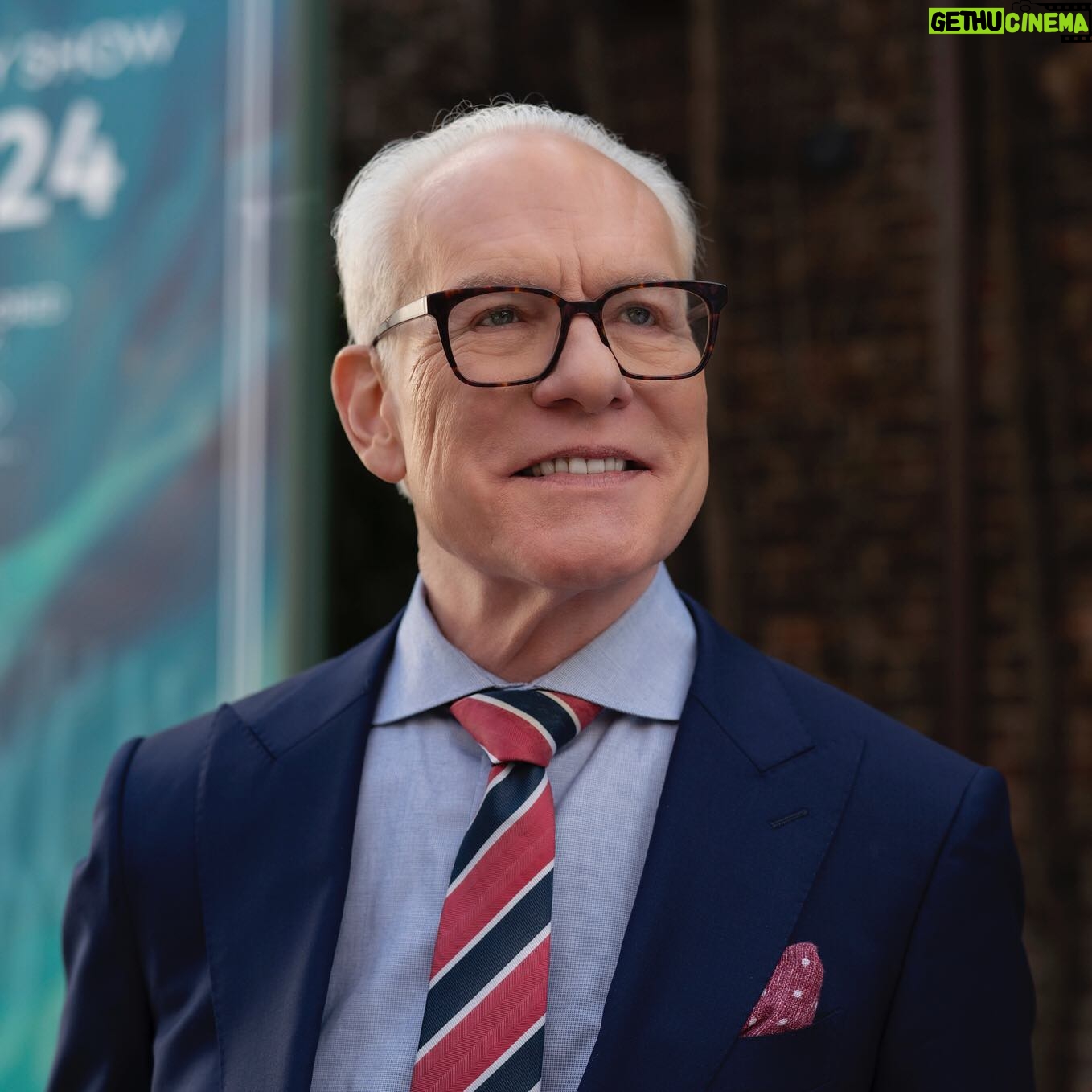 Tim Gunn - 8.5K Likes - #Elsbeth fans, MAKE š IT š WORK š @timgunn joins the fun on our season finale next week! š #TimGunn #Fashion #SeasonFinale