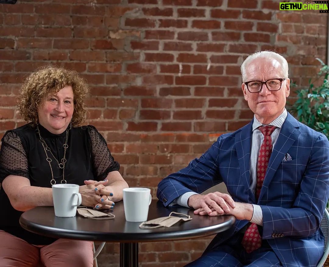 Tim Gunn - 6.7K Likes - Looking forward to getting back to my teaching roots at @emersoncollege this Winter Session. Weāll be exploring how to ātake an idea and make it a reality.ā The class is open to all undergrads. Pitch submission deadline is Oct. 20th. Link in bio to sign up!
