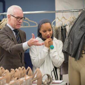 Tim Gunn Instagram - It’s my favorite episode: home visits! Watch tonight’s @projectrunway at 9/8c on @lifetimetv! XX