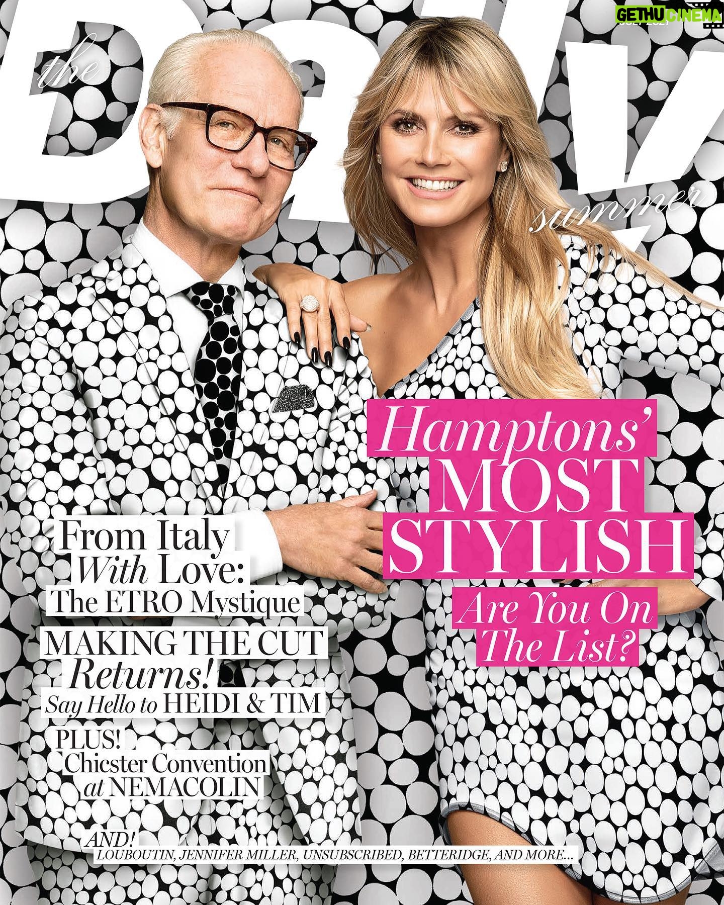 Tim Gunn - 10.5K Likes - Thank you @dailyfrontrow for the cover! Who else is excited for @MakingtheCutTV on Friday?
#fashion #timgunn #heidiklum #makingthecut #amazonfashion #runway #designer #makeitwork #dailyfrontrow