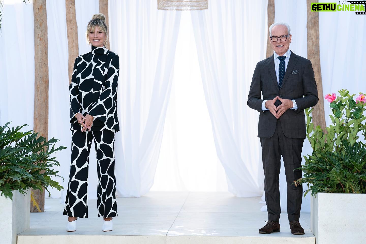 Tim Gunn - 20.9K Likes - Making The Cut is back on July 16th! 🤩 #makingthecut #seasontwo #amazonfashion