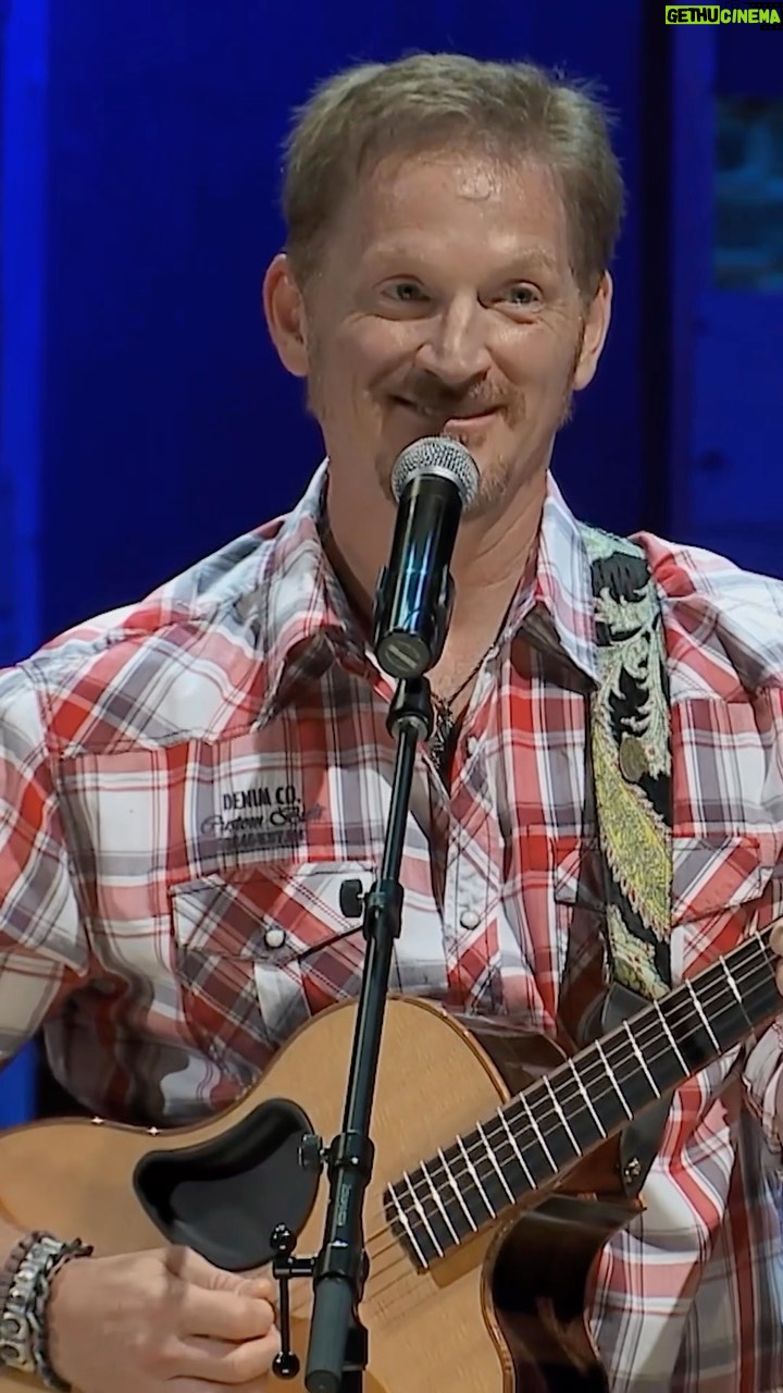 Tim Hawkins - 22.1K Likes - Fans of comfortable clothing and dumb songs rejoice! “Yoga Pants” is finally on Spotify/Apple/Amazon/etc!