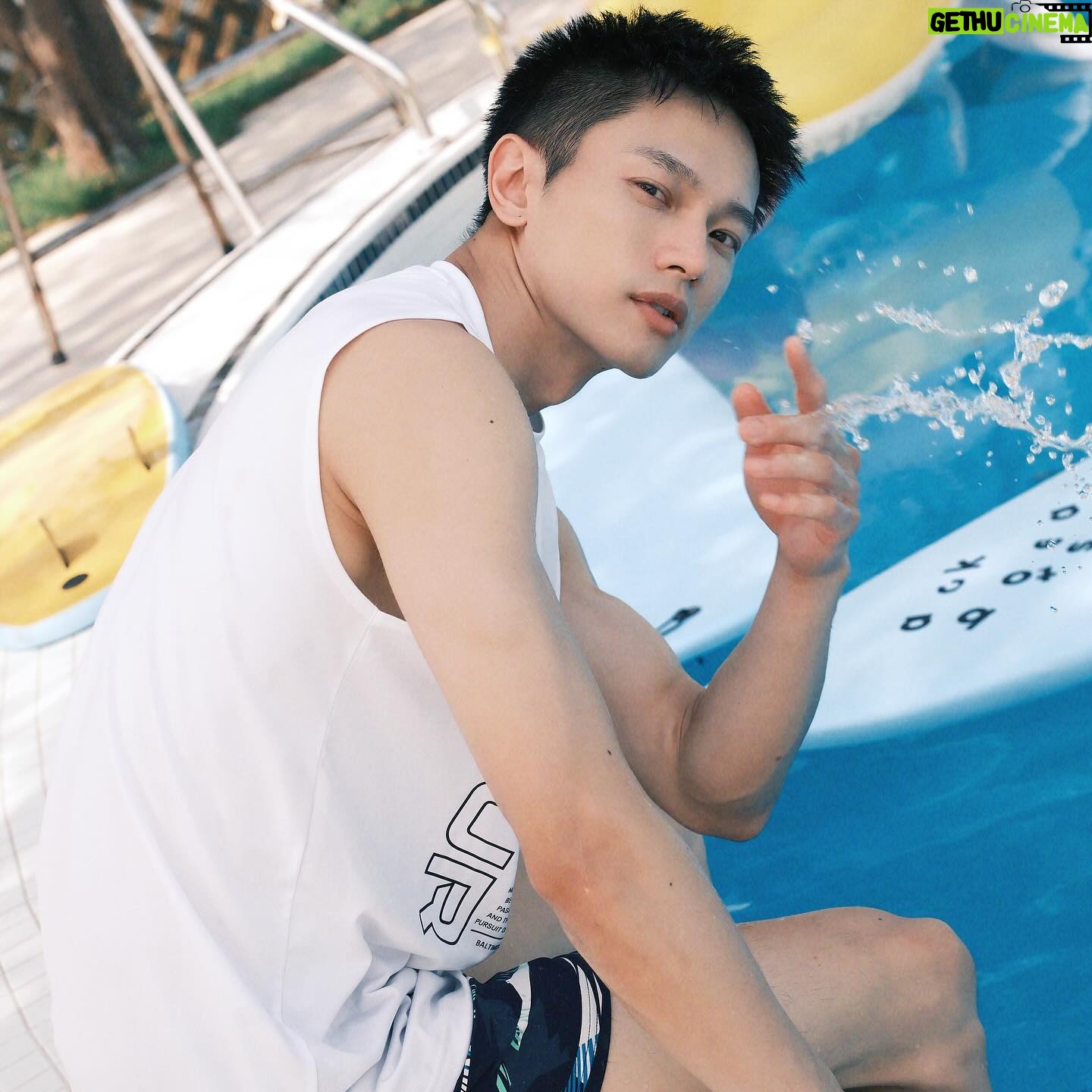 Tim Huang - 1.6K Likes - Summer#swim
