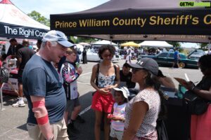 Tim Kaine Instagram - My final 4th of July stop today was Dale City’s 4th Family Fun Day and parade. Thankful for our democracy and the opportunity to celebrate it with everyone today.