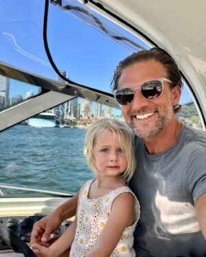 Tim Robards Instagram - Forgot just how good this was! Mad weather today out on the harbour… Elle’s def more confident in the water! pulled up next to Branson’s little boat ⛴️