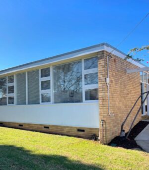 Tim Ross Instagram - Blues Skies at the Whitlam House in Cabramata.  Designed by Roy Appleton in 1957. 

“Gough Whitlam's home was intrinsically linked to his political life. As the Member of the Australian Parliament for Werriwa from 1952 to 1978, the home served as the backdrop to his service – constituents, seen approaching through the kitchen window as they walked up the driveway, were invited into the living or dining rooms to talk about their matters of concern. The home was a frequent host to political functions, celebrations of electoral victories, and sombre reflections on losses.”

I’m still processing my visit to this home which is continuing to be restored by @thewhitlaminstitute