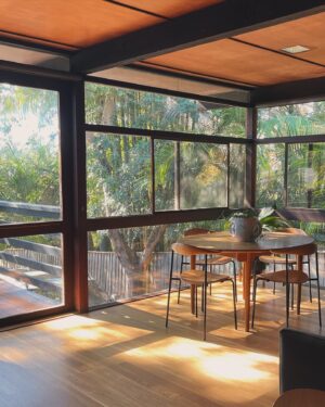 Tim Ross Instagram - I had a really wonderful afternoon giving a couple of talks here in this 1960s home designed by Bryce Mortlock. In the audience were the couple who just sold the house, the new owners, a brother and sister who grew up there, and the son of the architect. It was a good place to talk about memory and home. I like this talk quite a lot. I must do a few more of them soon.

With recent additions by @the_modernist 
Sold by @modernhouse_co 

#modernism #architecture