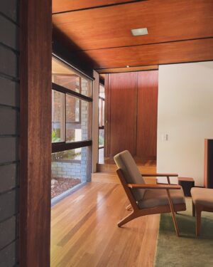 Tim Ross Instagram - I had a really wonderful afternoon giving a couple of talks here in this 1960s home designed by Bryce Mortlock. In the audience were the couple who just sold the house, the new owners, a brother and sister who grew up there, and the son of the architect. It was a good place to talk about memory and home. I like this talk quite a lot. I must do a few more of them soon.

With recent additions by @the_modernist 
Sold by @modernhouse_co 

#modernism #architecture