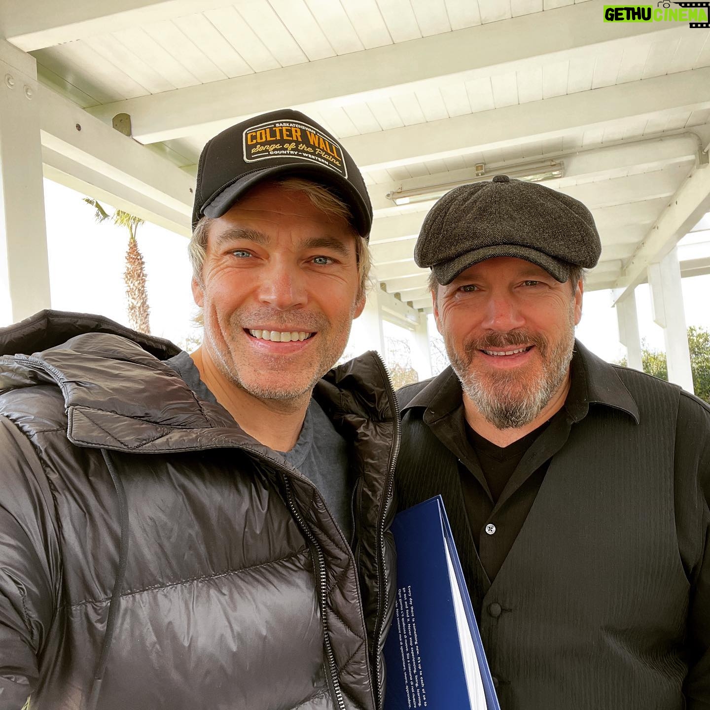 Tim Rozon - 4.5K Likes - Dakota - bts 🐕 🐾 ♥️ In select theatres April 1st!!!! Directed by @kirkharrisofficial @goldwynfilms @iervolinoandladybacardient @dakota_movie Best time, best people. ❤️ Just wait until you meet my on set bff @lolasultanofficial & Dakota @jacoclub.it 🐾 🐾 🐾!!!! Written by @thejohnnyharrington