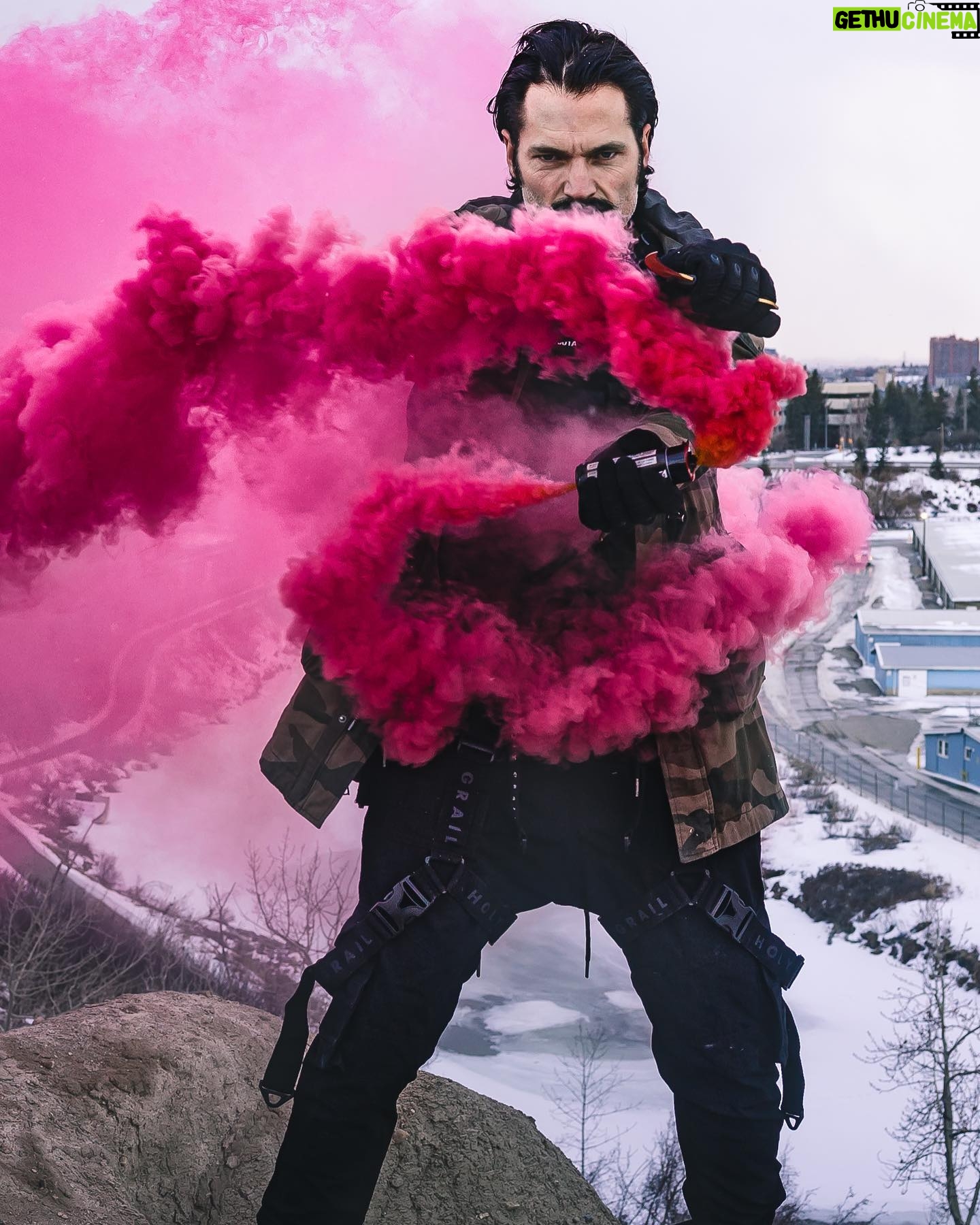Tim Rozon - 21.3K Likes - It’s a vibe 📸 @false.peak #calgary