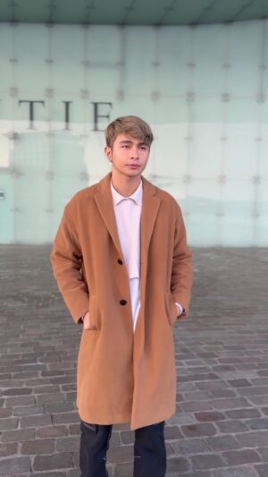 Tim Tuppil Instagram - “Walk with me”
#Amsterdam 
#Netherlands🇳🇱
