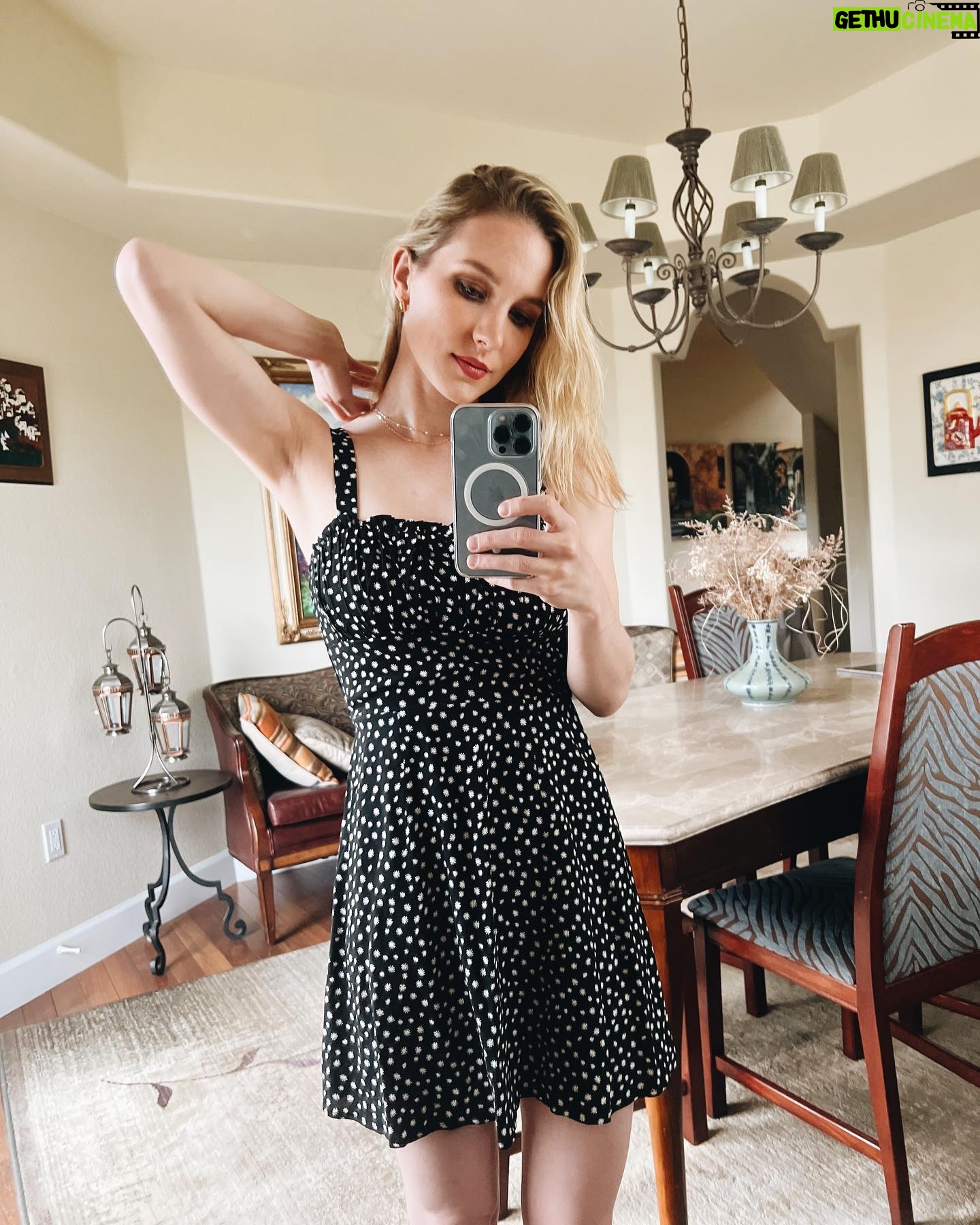 Tina Ivlev - 7.7K Likes - Mountain time ⛰️⛰️