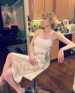 Actress Tina Ivlev HD Instagram Photos and Wallpapers March 2022