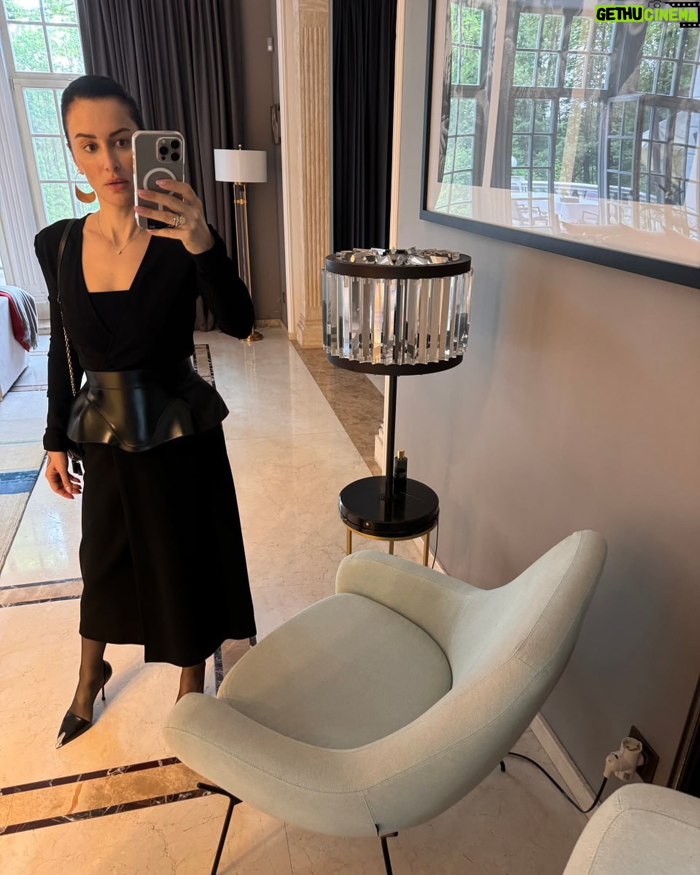 Tina Kandelaki - 3.4K Likes - Š£ŃŠæŠµŠ»Š° понаŃŃŠ¶Š°ŃŃŃŃ Š² ŠæŃŠ¾Š¼ŠµŠ¶ŃŃŠŗŠ°Ń
Š¼ŠµŠ¶Š“Ń Š»ŠøŠ²Š½ŃŠ¼Šø. ŠŃŠŗŠø в ГожГевике ŃŠµŃила не Š²ŃŠŗŠ»Š°Š“ŃŠ²Š°ŃŃ.
Š£Š²ŠµŃŠµŠ½Š°, ŃŃŠ¾ Š»ŠµŃŠ¾ ŠµŃŠµ Š²Š¾Š·ŃŠ¼ŠµŃ ŃŠ²Š¾Šµ Šø Š¼Ń Š½Šµ Š·ŃŃ Šŗ Š½ŠµŠ¼Ń Š³Š¾ŃŠ¾Š²ŠøŠ»ŠøŃŃ. Рпока Š²ŃбиŃаем Š¾Š±Ńаз неГели в #ŠŠøŃваŠŃков š