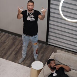 Tion Wayne Instagram - Dropping new music soon cause ya’ll are tripping 🤣🇬🇧🇺🇸