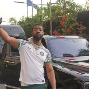 Tion Wayne Instagram - OBO sent me the rolls !! That’s bro blessings out to him and the fam 🇳🇬✅