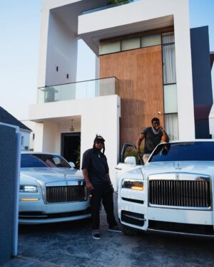 Tion Wayne Instagram - Did anyone tell you dah? 

@kddogram 🔌  Lagos living
