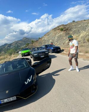 Tion Wayne Instagram - Back then was a fool now look now I’m getting major paper, knew I be the man back when I was playing Sega.