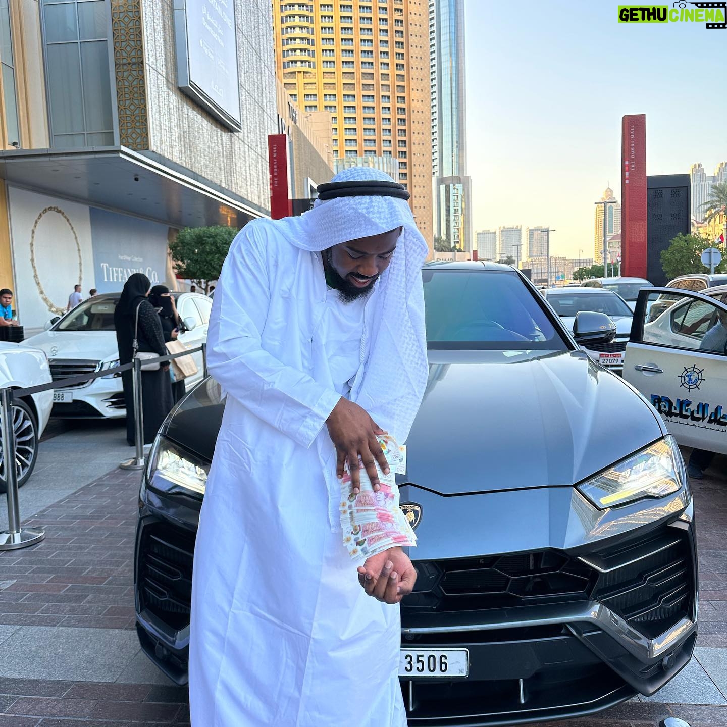 Tion Wayne - 169.3K Likes - Investing abroad ✅🟢💚 somebody tell the tax man I don’t live in England please