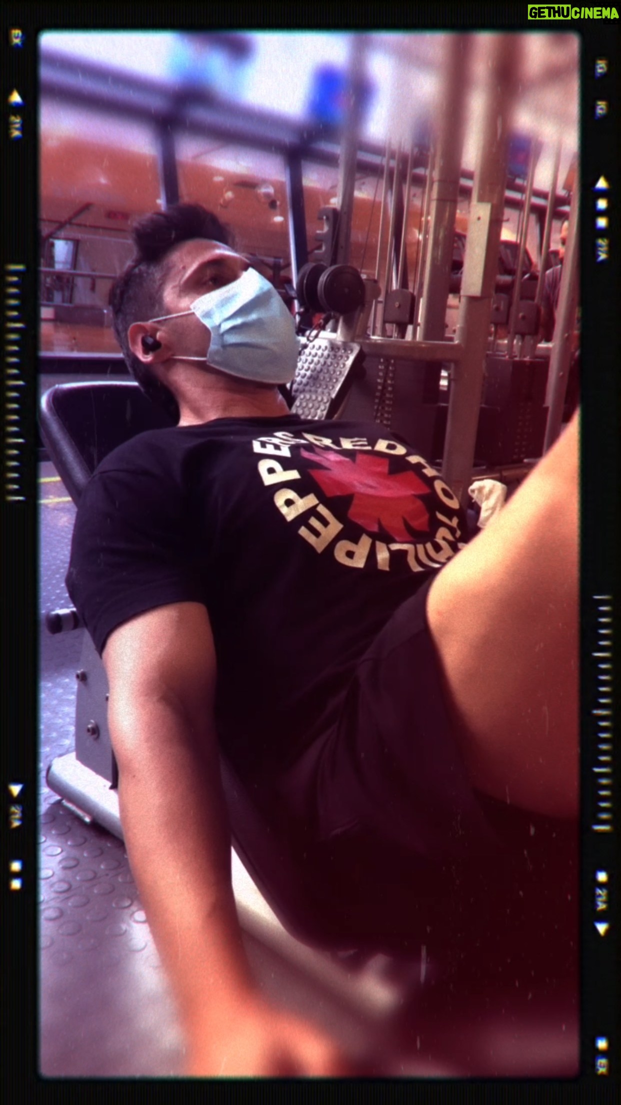 Tito Speranza - 849 Likes - Prensa a 45 grados. Segundo entrenamiento de piernas de la semana.
#Entrenamiento
#Gimnasio
#Piernas