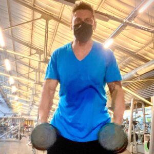 Tito Speranza Instagram - Transpirando la camiseta. 
*
*
*
#Entrenarmiento
#Corto
#Intenso