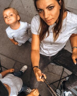 Tjaša Perko Instagram - Thank  you my baby for giving me so much love every day. Not many people have such a good and kind heart as you.
Your kindness and sparkle eyes are a balm for the soul every morning. Above all, thank you for seeing me as an angel mom, even though I’m not like this every day 😀 🩶 Last single number is here 😱 Love You so much that you can’t imagine. Happy Birthday ❤️
•
•
•
•
#9 #happybirthday #happybday #babyboy #IzakSvarun #love #2015 #amore #happybaby #kind #sparkle #youandme #mama #mamaandson
