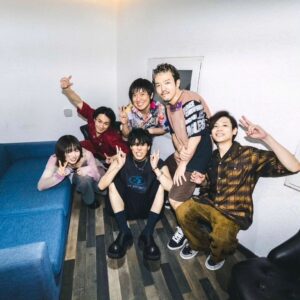 Toaka Instagram - RADWIMPS WORLD TOUR 2024
中南米最後のSantiago公演にゲストとして出演させていだきました💓💓💓

たくさんの人のキラキラとした表情が見えて感動しました…！

今回はなんと、オリジナル曲の｢Discord-disco｣ も歌わせていただきました。最高に楽しかったです！！！

ありがとうございました！⁡
⁡⁡
⁡⁡
⁡photo by @takeshiyao さん⁡
⁡⁡
⁡  #RADWIMPSWORLDTOUR2024 ⁡
⁡ #THEWAYYOUYAWNANDTHEOUTCRYOFPEACE