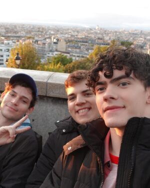 Tobie Donovan Instagram - I love these people very much x