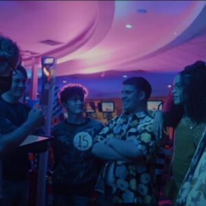 Tobie Donovan Instagram - Can’t wait to do it all again (and then again!) with these amazing people! 🥰 Heartstopper seasons 2&3 are gonna be a moment!! 
Can’t wait to share more of this beautiful story and to dive into Isaac’s story! 💜👀 
Get your popcorn ready everyone, we’re going to Paris 🇫🇷🥳🍂