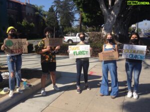 Tobin Bell Instagram - Winding the day down today with some dedicated folks at Hamilton High in LA. Keep the pressure on guys... you are much needed! #fridaysforfuture #unitebehindthescience