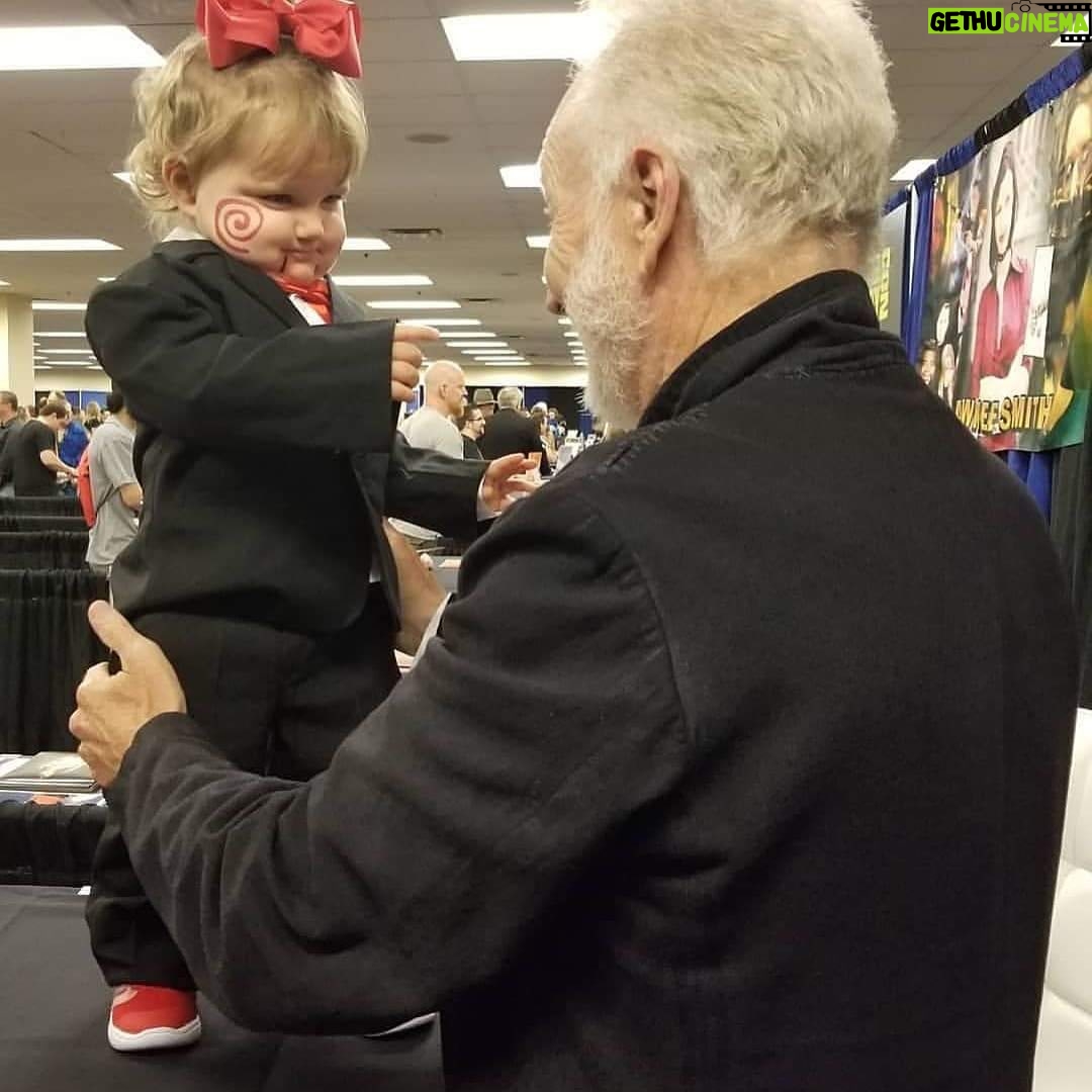 Tobin Bell - 4.7K Likes - Billy comes in all shapes & sizes! Thank you to the classy folks @steelcitycomiccon & love, as always, to the city of #pittsburgh, home of #misterrogers.