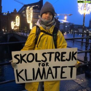 Tobin Bell Instagram - Greta's home in Sweden & right on post yesterday. We're with you all the way, girl! #fridaysforfuture #unitebehindthescience