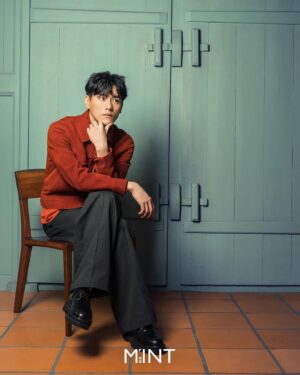 Toby Lee Instagram - 回到生命最初的樣子，屬於我的心宇宙。

感謝明潮 @mint_taiwan