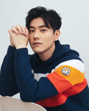 Toby Lee Instagram - 現在 是適合擁抱的季節

@michaelkors
#MKXELLESSE
#mkpartner

Make up : @backstage_aga
Hair : @Raten02 @Chicshockhair
Photo : @hellohenryboy